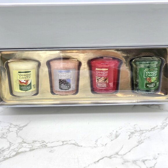 Yankee Candle Votive Candles Sampler Gift Set 4 Pack Christmas Holiday 1.7oz NEW - Picture 1 of 11